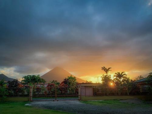 Volcano View Apartment