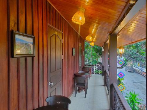 Balcony/terrace, Lotus Corner - Heritage B&B in Luang Prabang Old Town