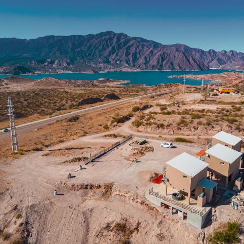 Reflejo del Lago - Cabañas frente al Dique Potrerillos - Chalet - Ciudad Lujan de Cuyo