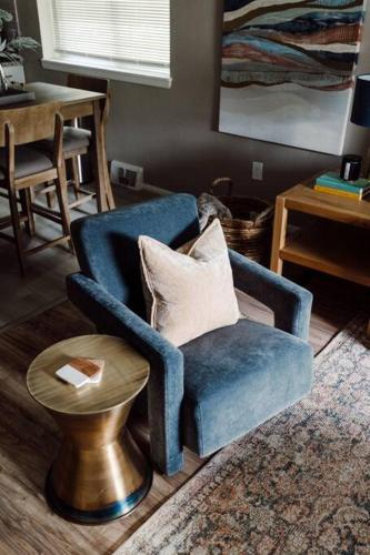 NEWLY Listed! Westlake Stylish thumb 4