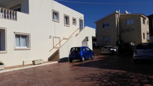 Pari's Holiday apartments-Paphos - image 5