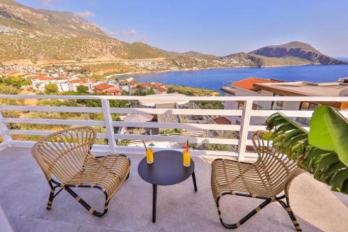 Kalkan Saray Suites - Adults Only Room Type - Suite with Hot Tub