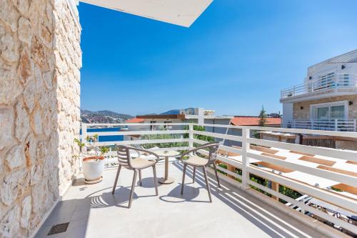 Kalkan Saray Suites Hotel