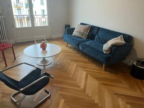 Spacieux logement bourgeois, lumineux et central - Location saisonnière - Nice