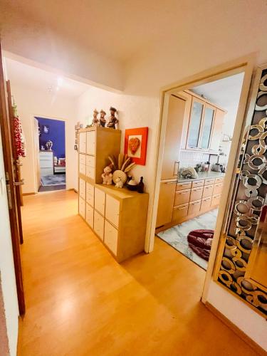  10 min from U1 - Private room in shared apartment in Wien
