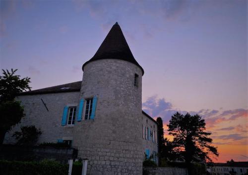 Un Petit Château - Chambre d'hôtes - Lauzun