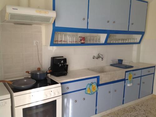 Aegean colors apartment in Marmari