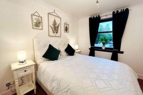 A Stylish Two-Bedroom Flat-Free Parking-CityCentre