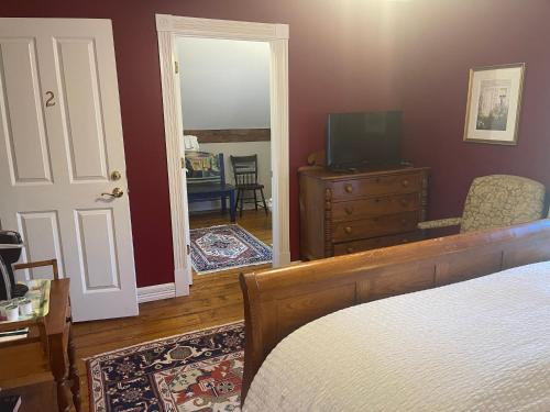 Dodds Brick House Bed & Breakfast - image 7