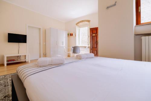 Suite Ginevra, super centrale con colazione inclusa 3