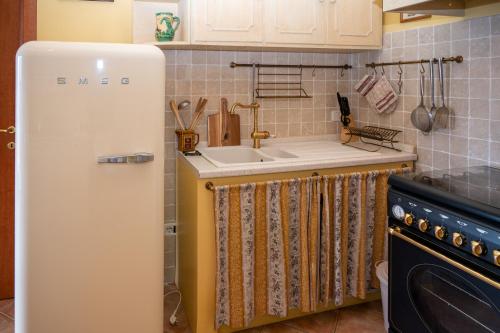  Italian Vacation Homes - Garden Lake Iseo in Fonteno