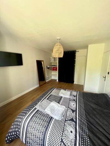 Agréable T2 idéalement situé (Agreable T2 idealement situe) in 芒德