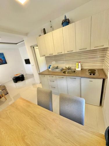 Montenegrina Apartment in Seoca