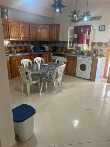 مطبخ, Atlantic Vacation villa in سيدي رحُال