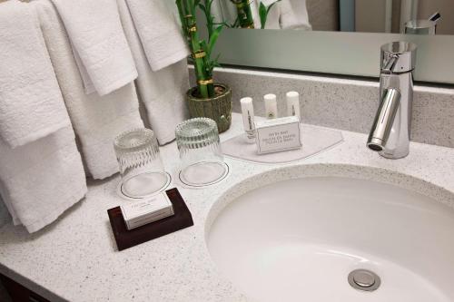 SpringHill Suites Phoenix Downtown - image 10