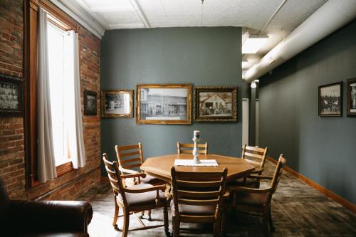 Facilities, Bricktown Inn in Camp Point (IL)