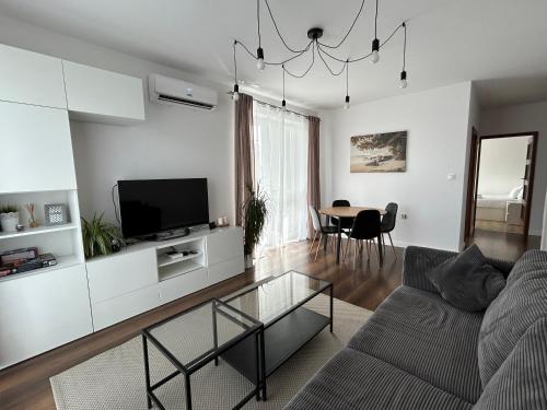 5th Floor Apartment - Rzeszów