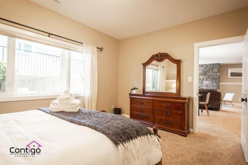 Peaceful 2 BD Oasis, Bsmt Suite, Private Terrace, Near YQL