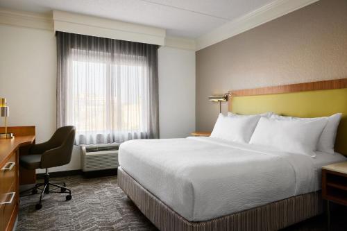 SpringHill Suites by Marriott San Antonio Downtown/Riverwalk Area near King William Historic District