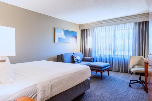 Courtyard by Marriott Biloxi North/D'Iberville