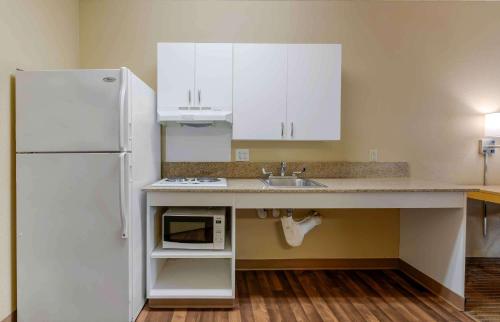 Extended Stay America Suites - Pleasant Hill - Buskirk Ave