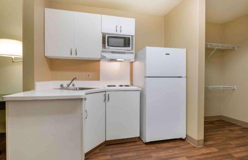 Extended Stay America Suites - Chicago - Schaumburg - I-90