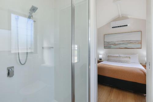 1 double bed