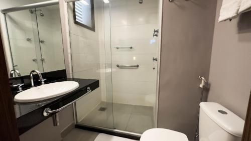 Bathroom, Hotel Vivenzo Savassi Belo Horizonte in Belo Horizonte