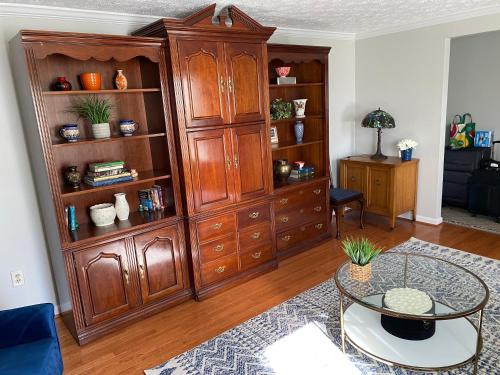 Upgraded, beautiful 4 BD Colonial in Silver Spring, Silver Spring (zdjęcie 10)