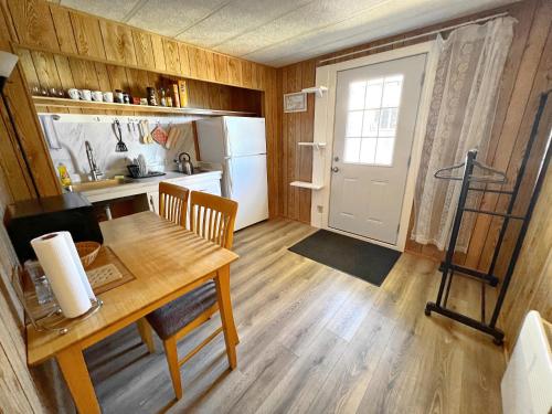 1 Bedroom Home near Lassen Volcanic Park