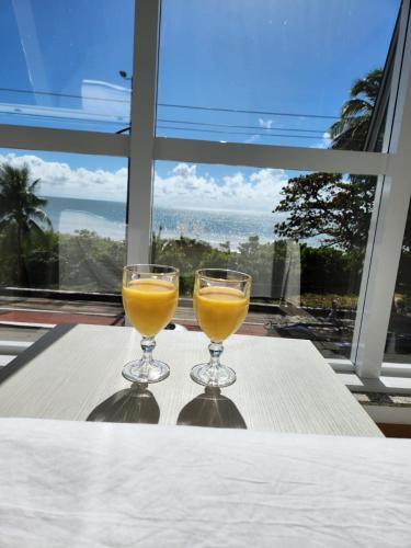 Lindíssimo Flat Atlântico Sul no Cabo Branco com vista para o mar em JP