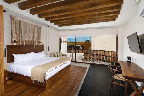 Tulum Luxury Jungle Suite H18 with Cenote, Temazcal, Pool & more Amenities in Tulum, Mexico