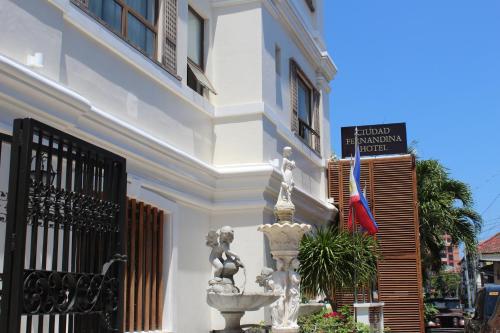 Ciudad Fernandina Hotel