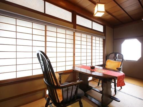 5 futon beds