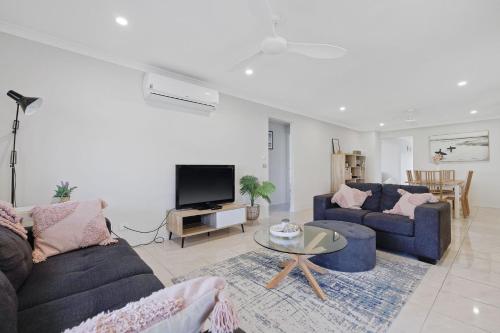Three-Bedroom House image 9