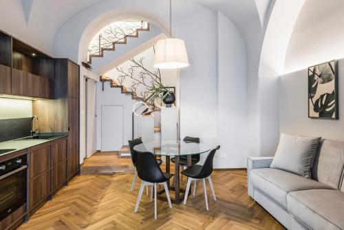Ferrini Home - Piazza Trento - image 4