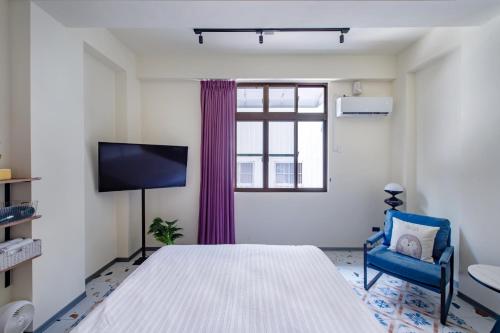 Deluxe Double Room with Bath image 2