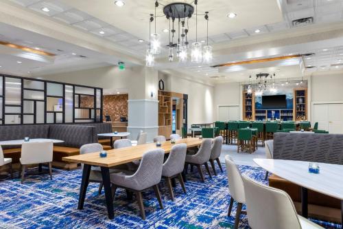 Residence Inn Denver City Center - image 10