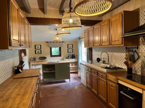 Charming country house in the forest, with heated pool in Cerdon