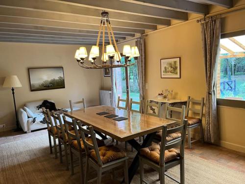 Charming country house in the forest, with heated pool in Cerdon