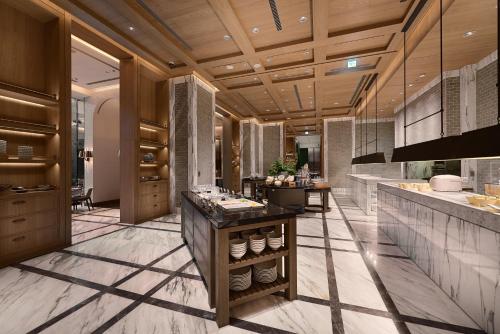 Food and beverages, Taipei Marriott Hotel in Zhongshan District