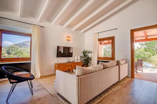 Villa Can Gallardo by Sealand Villas - image 5