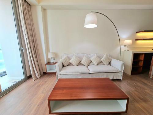 2 Bedroom Apartment by the beach Da Nang - image 4