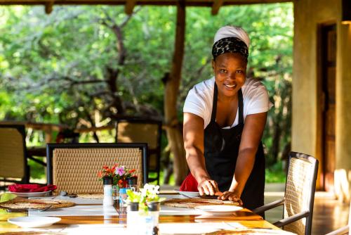 Leopard Walk Lodge