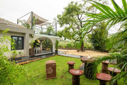 Létesítmények, C Roque Resort near Colva Beach