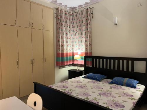 Cozy Neat Quiet Deluxe Home-Stay near BLR Airport