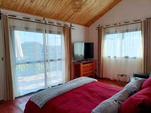 Double Room with Terrace image 3