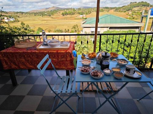 Double Room with Terrace image 5