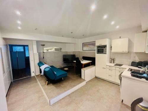 크레펠트 NaSa Wohnung Uerdingen 4성급 게스트하우스 스위트룸