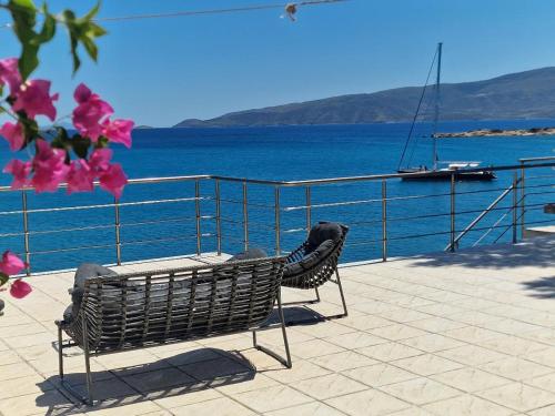 Sea Front Villa near Athens